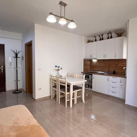 Mire Apartment Δυρράχιο Εξωτερικό φωτογραφία